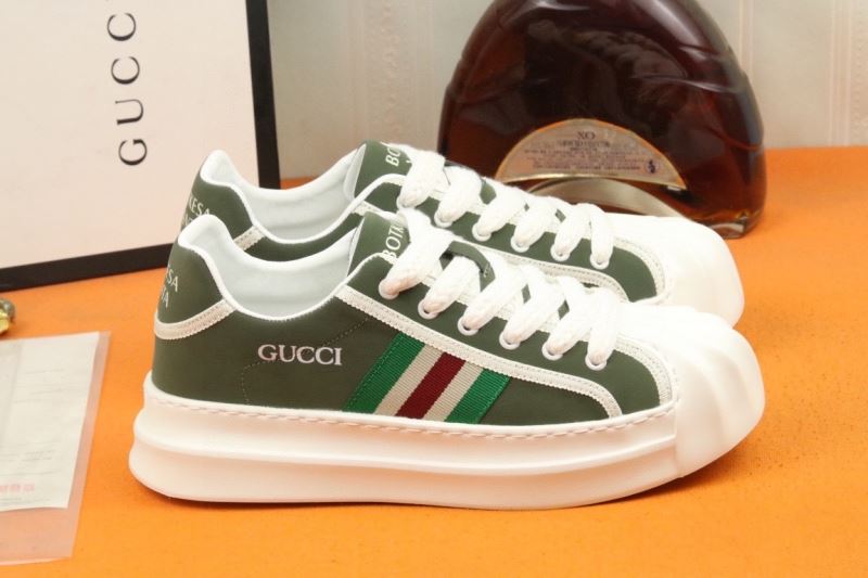 Gucci Sneakers